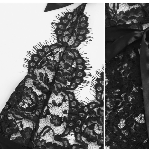 🦄 Scalloped Trim Floral Lace Halter Teddy - Picture 5 of 6